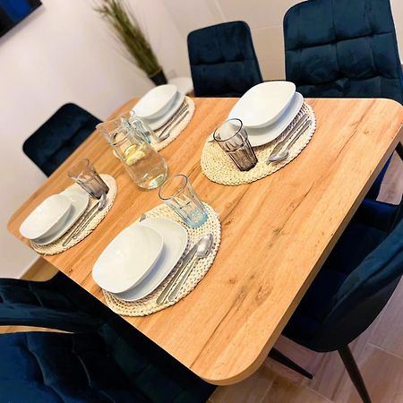 La Promenade Apartment Alicante Bagian luar foto